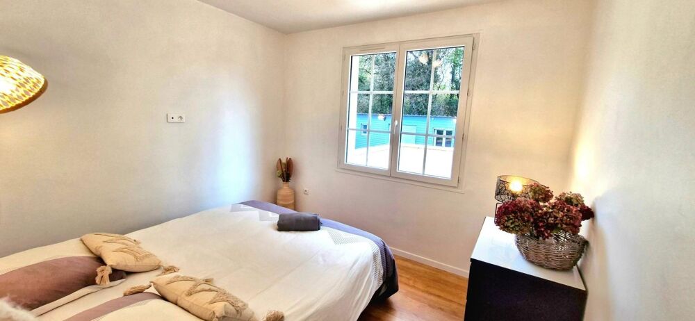 Vente Maison Propriété de deux habitations indépendantes avec piscine et double garage Beurlay