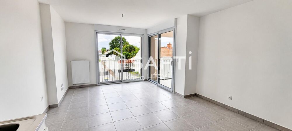 Location Appartement À louer – Appartement T3 avec balcon, cave et 2 parkings Challans
