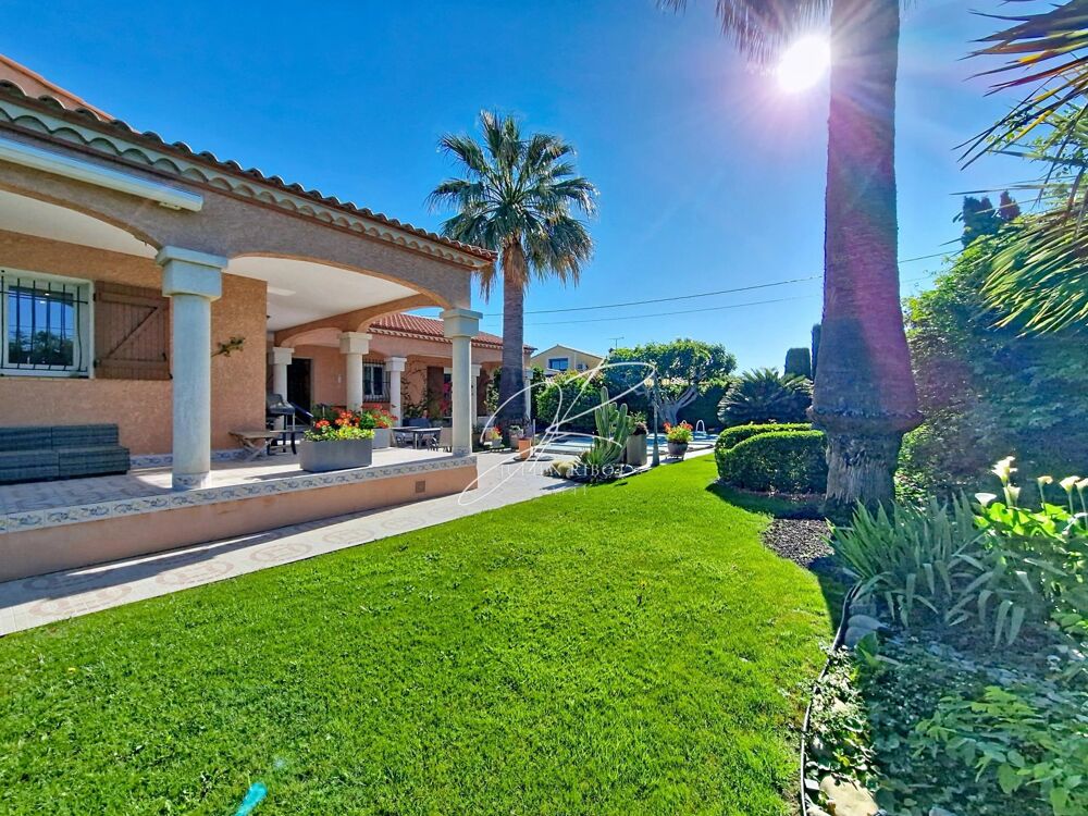 Villa T7 5 chambres 255 m² garage et piscine