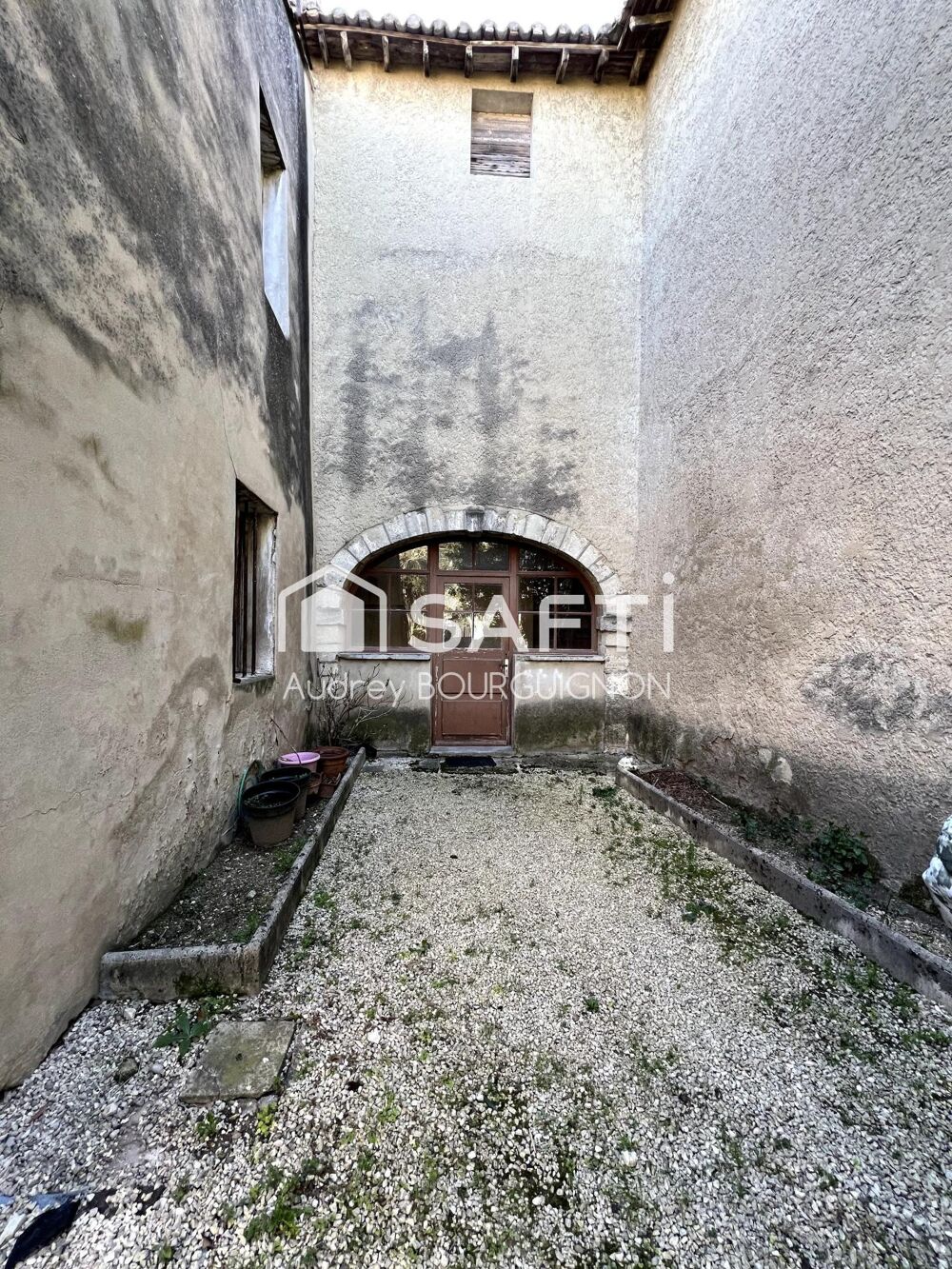 Vente Loft Immeuble 470 m² 3 niveaux cœur Le Thor – 4 lots Le thor