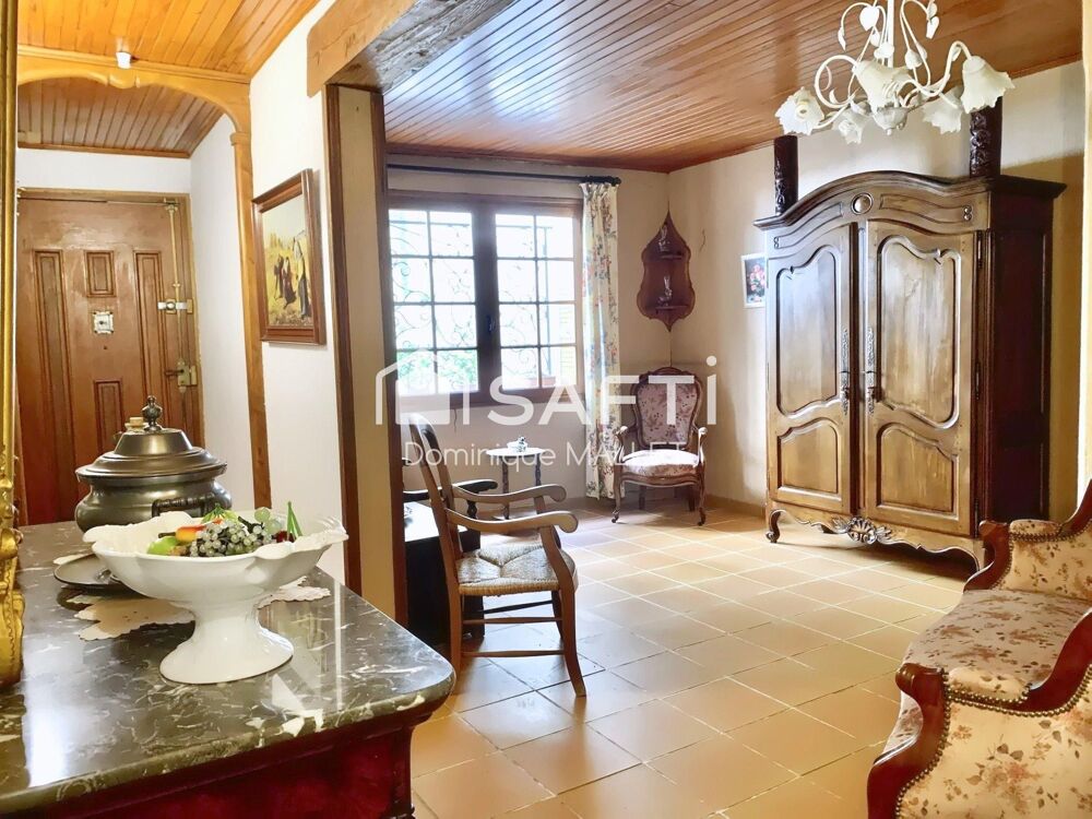 Maison de charme au coeur de Nîmes