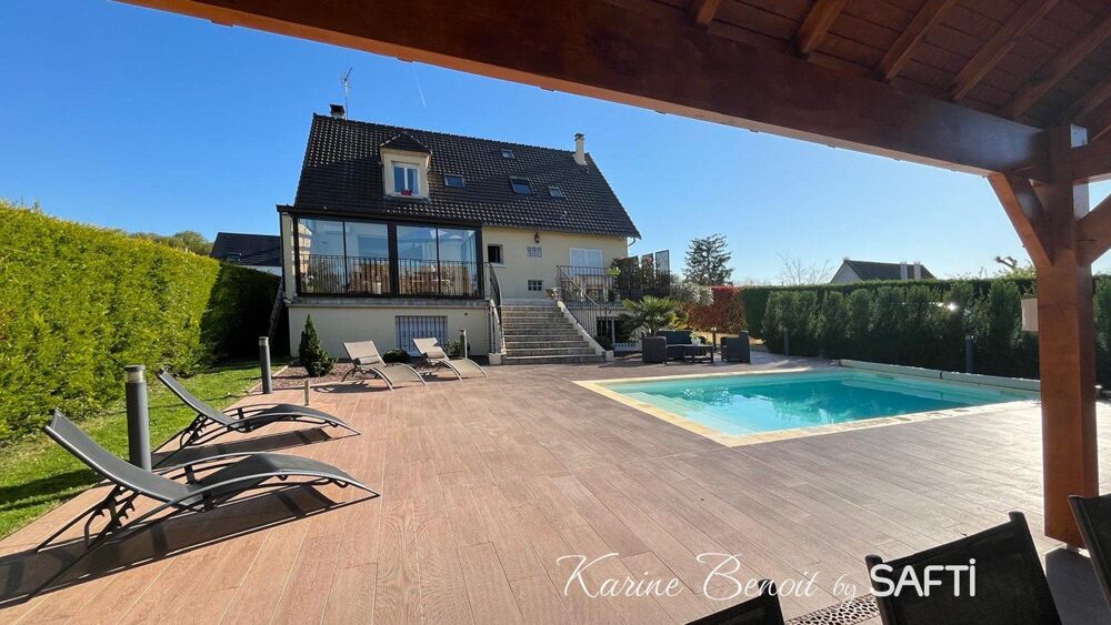 Maison traditionnelle, offrant un cadre de vie idyllique à la campagne, proche des commodités