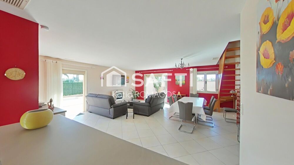 Le confort absolu : 175 m² habitables - 4 chambres - piscine au sel