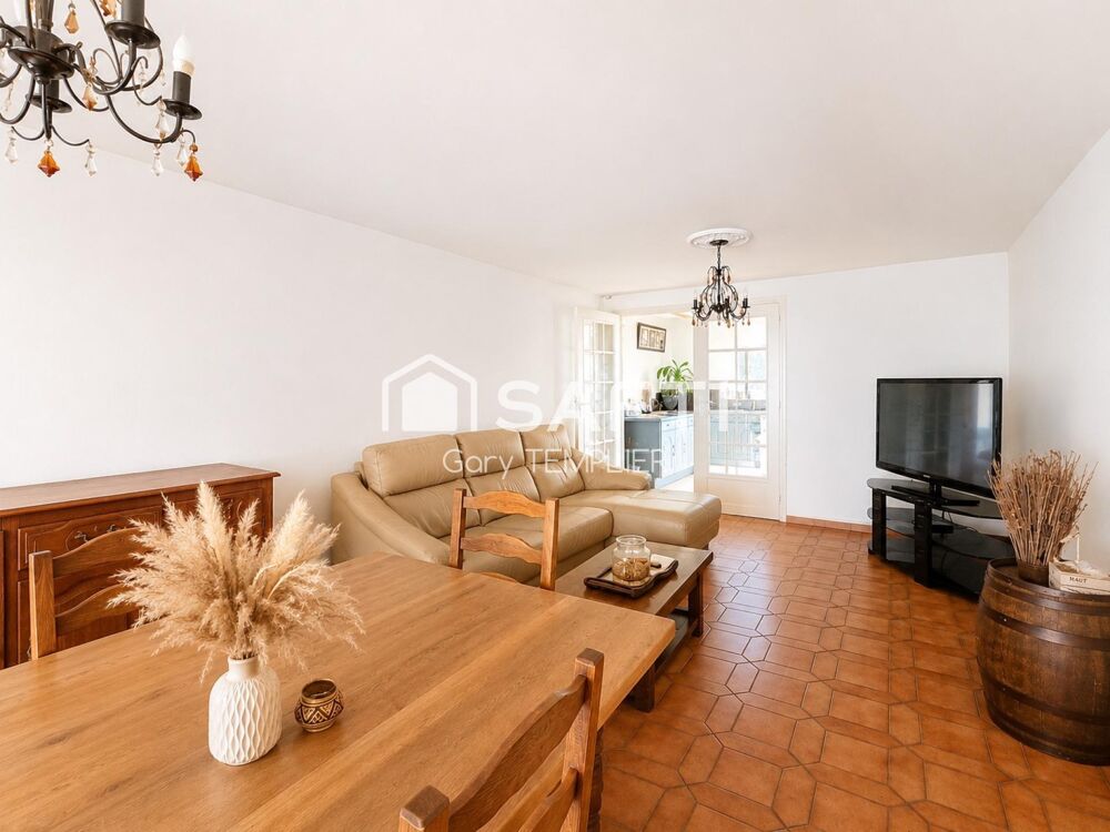 Maison individuelle plain-pied-hangar de 146 m²