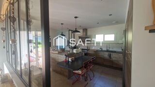  Maison � vendre 7 pi�ces 228 m�