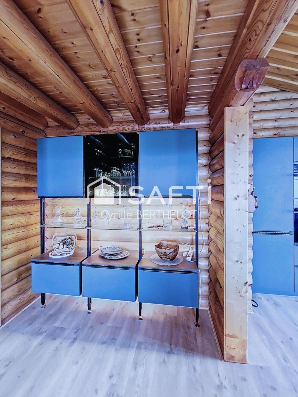 Chalet dexception à FONT ROMEU RIEN NE MANQUE ! NEGOCIABLE RAISONNABLEMENT !