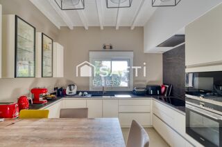 Vente Maison Maison d'exception, très beaux volumes à fort potentiel Meyzieu