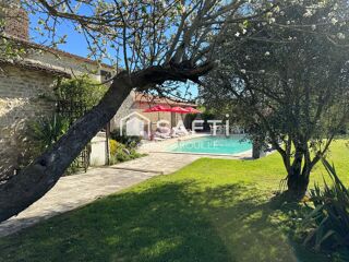  Maison � vendre 8 pi�ces 223 m�