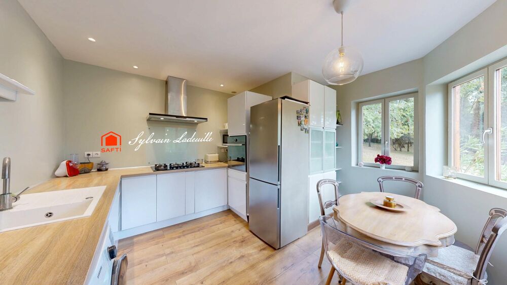 Vente Maison Propriété d'exception avec vue panoramique aux Eyzies Les eyzies-de-tayac-sireuil