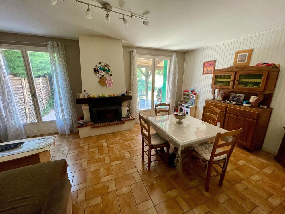 Maison de ville au calme, idéal pour premier investissement