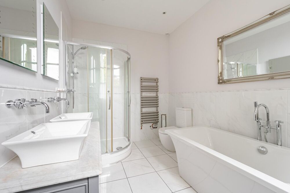 à vendre  Propriété/château Langeais (37130)
