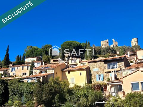   A RENOVER  avec vue exceptionnelle sur le ch�teau, maison de ville T5 - 3 chambres de 146m2  sur terrain de 170m2 environ avec t Maison - 5 pi�ce(s) - 146 m�