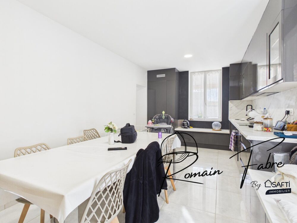 Vente Maison Maison en pierre de 120m2 entièrement rénovée avec garage Saint-yzan-de-soudiac