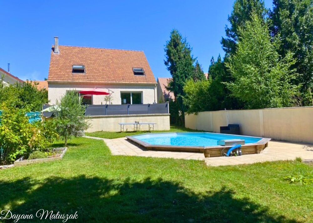 Maison rénovée exp. sud, piscine, sous sol total