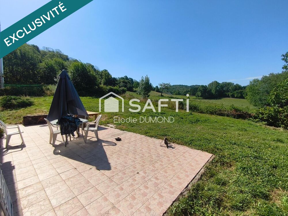 Vente Maison Jolie maison individuelle construite en 2005 d'une surface habitable de 108 m2 sur terrain clos de 1334 m2 Saint-amour