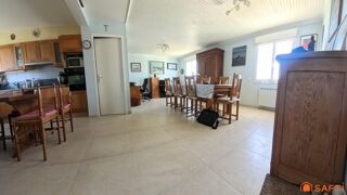  Maison  vendre 11 pices 240 m