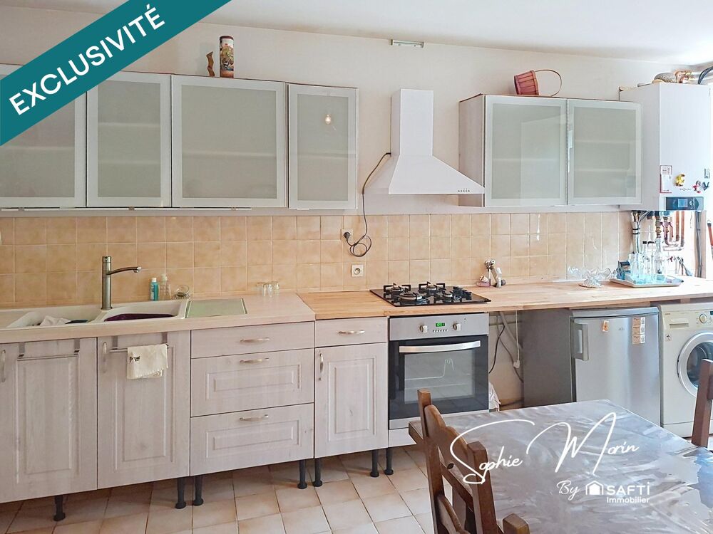 Maison en pierre de 95 m² avec fort potentiel  Le Ponthou