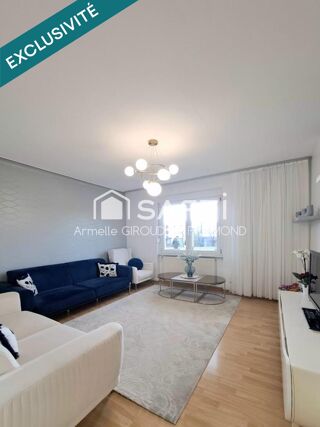  Immeuble à vendre 211 m²