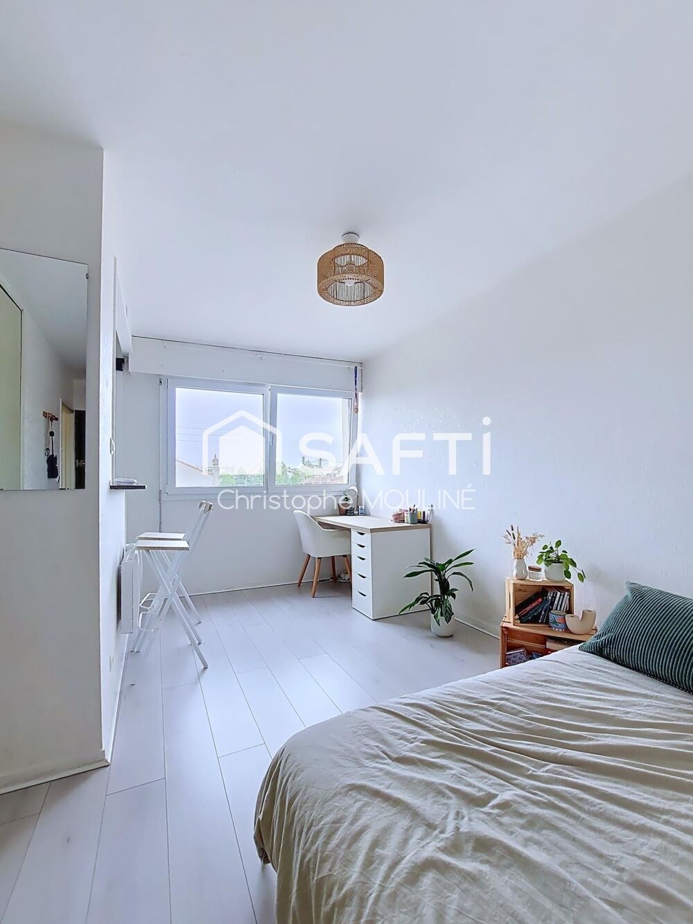 Vente Appartement Studio, idéal investisseur ou premier achat. Bordeaux