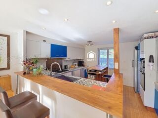  Maison � vendre 8 pi�ces 226 m�