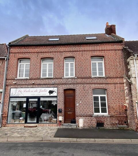   Jolie maison de village + local professionnel lou� Maison - 5 pi�ce(s) - 147 m�