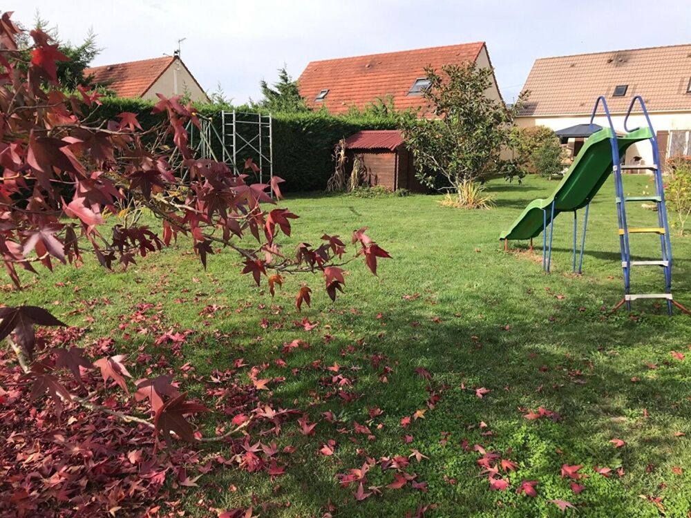 Vente Terrain Situé dans la charmante commune de Varennes-sur-Seine (77130) Varennes-sur-seine