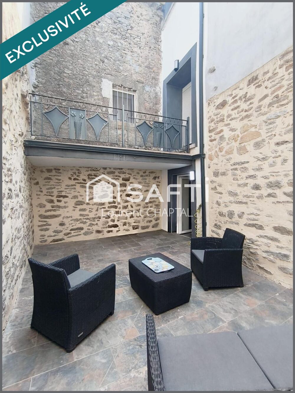Très belle maison de village avec cour intérieure et Toit/Terrasse.