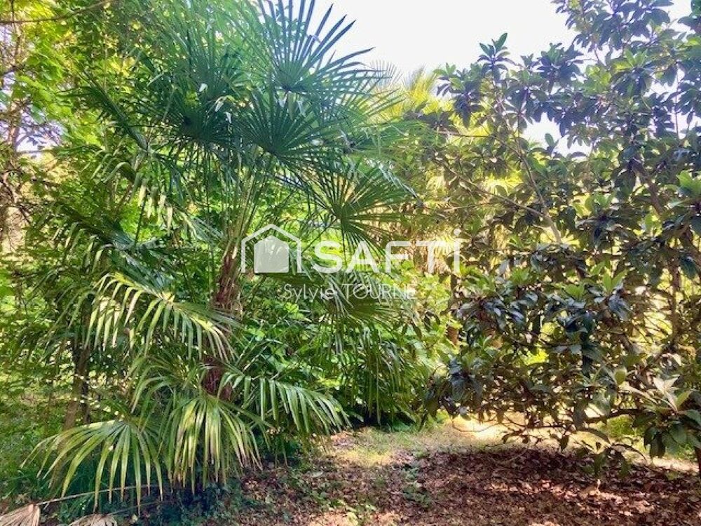 MAISON A RENOVER SUR TERRAIN DE 13960 m2