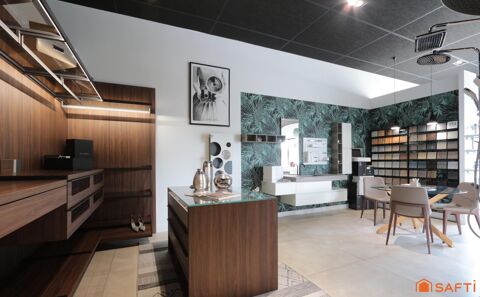 Superbe espace commercial, murs et fonds de commerce de 558 m2 dans les Landes 799000 40160 Parentis-en-born