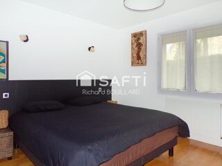  Maison � vendre 8 pi�ces 180 m�