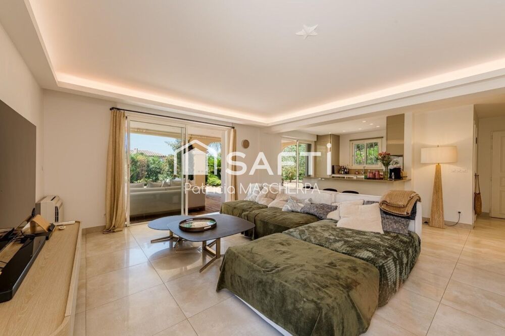 Vente Maison Villa Boulouris, haut de gamme dans un parc résidentiel privé avec piscine. Saint-raphael