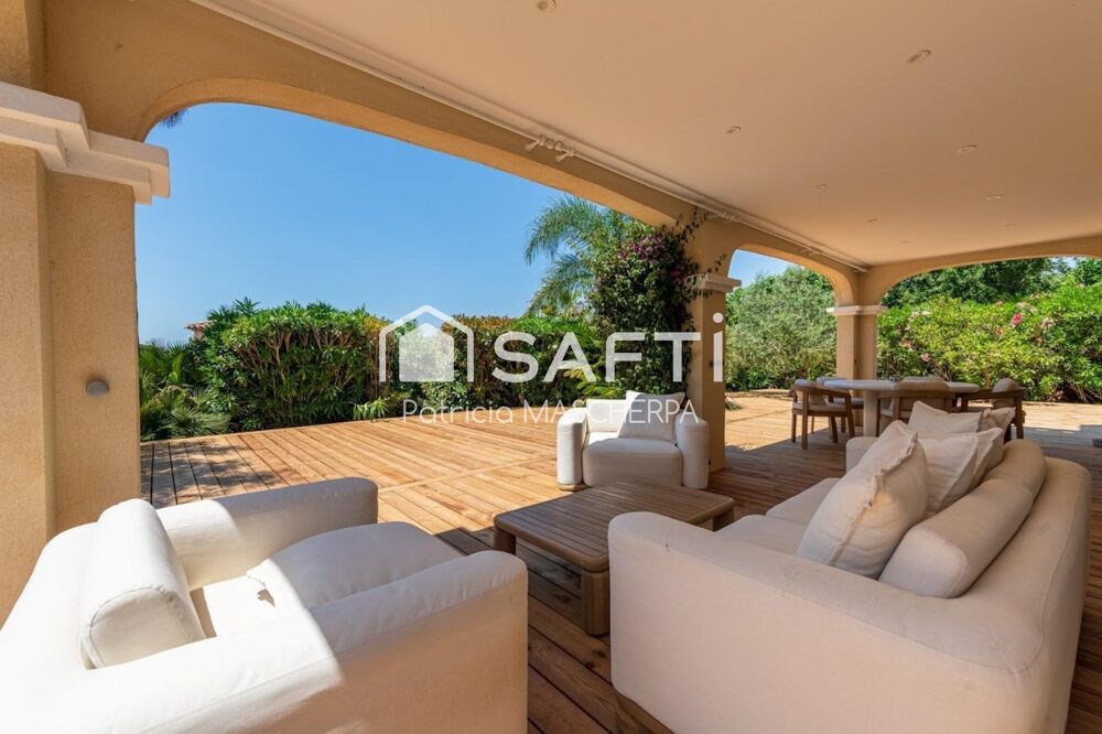 Vente Maison Villa Boulouris, haut de gamme dans un parc résidentiel privé avec piscine. Saint-raphael