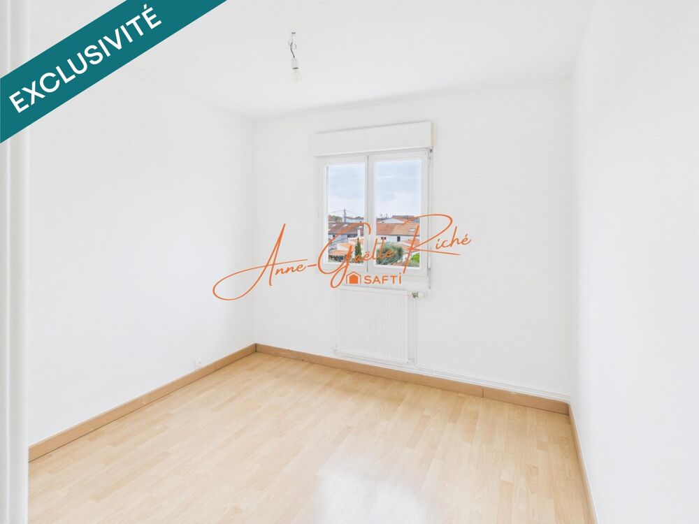 Appartement T3/T4 de 62m² avec Garage et Cave, Dernier étage