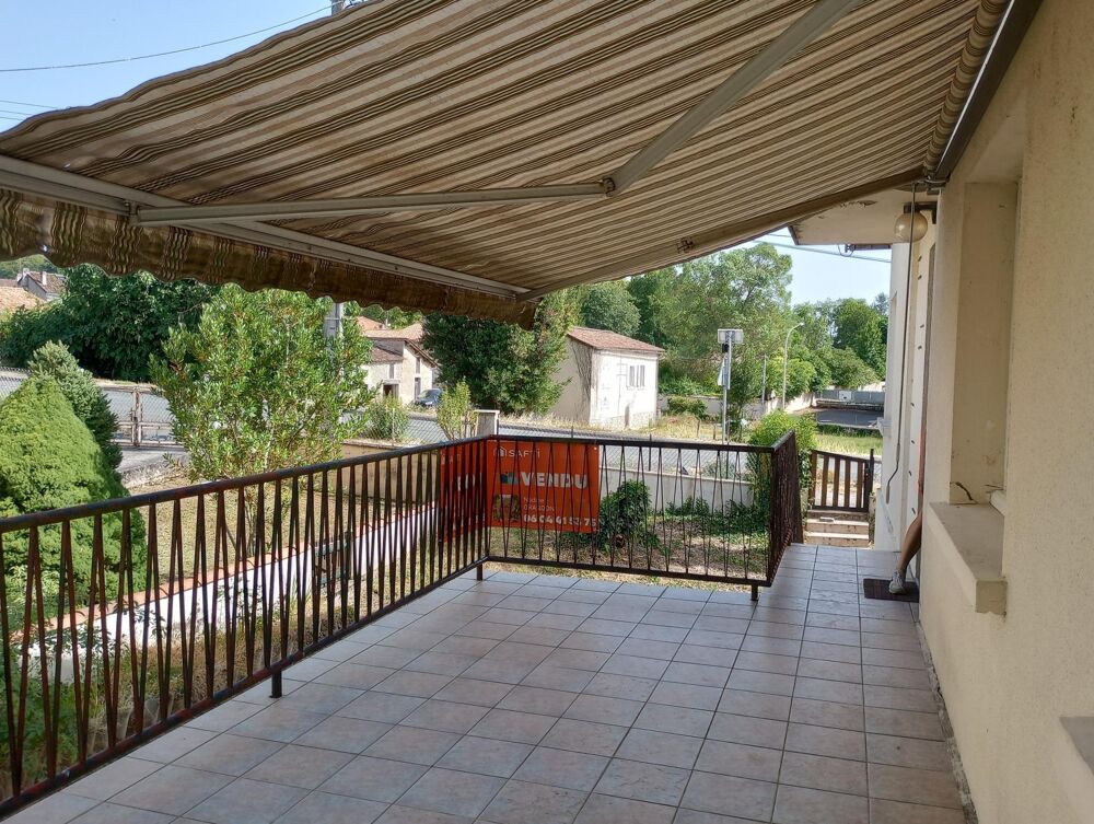 Maison avec studio, sous-sol et jardin clos