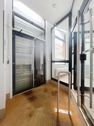  Immeuble � vendre 290 m�