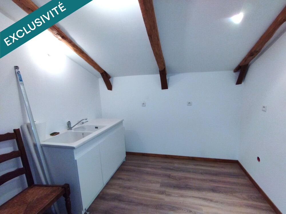 Vente Maison Ancienne ferme 128m2, dépendances, terrain attenant Saint-martin-de-valamas