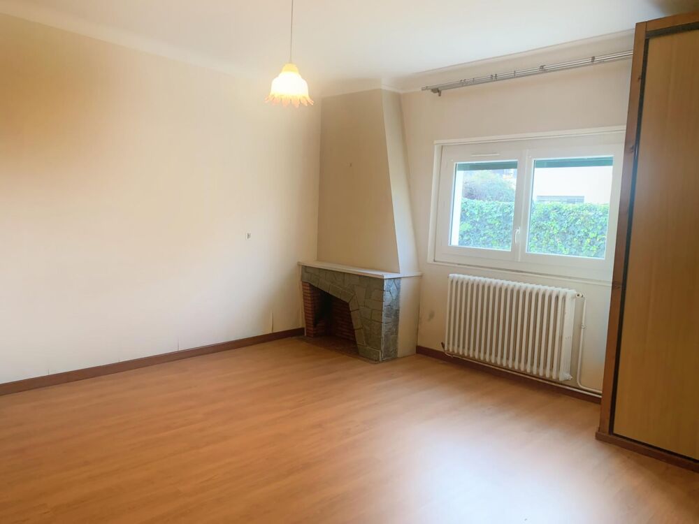 Vente Maison Quartier agréable, proche des commodités, grandes dépendances, jardin Valence