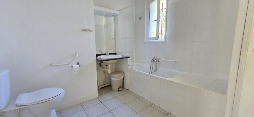 Vente Appartement Studio avec terrasse dans résidence avec piscine Le teich
