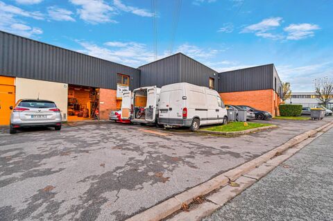 ENTREPOT + BUREAUX 340 M&sup2; EN ZAC 710000 94140 Alfortville