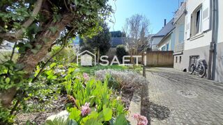  Immeuble à vendre 243 m²