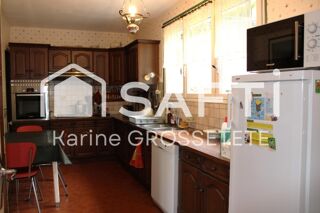  Maison  vendre 8 pices 180 m