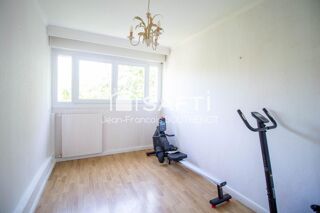  Appartement � vendre 4 pi�ces 90 m�