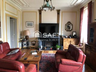  Maison  vendre 15 + pices 550 m