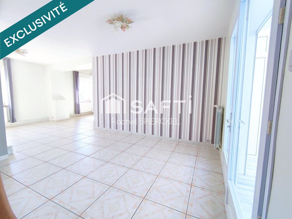Vente Maison Maison lumineuse avec véranda, grand jardin, et garages Delme