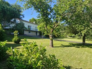  Maison à vendre 10 pièces 197 m²