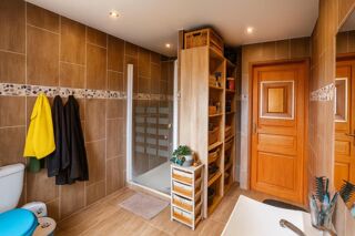  Maison � vendre 9 pi�ces 223 m�