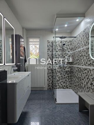  Maison � vendre 7 pi�ces 165 m�