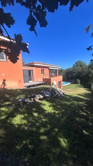 Vente Maison Villa contemporaine 180 m² dans Résidence privée de prestige Aix-en-provence