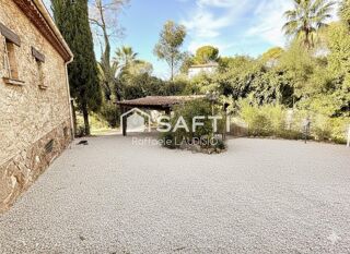  Maison � vendre 6 pi�ces 210 m�