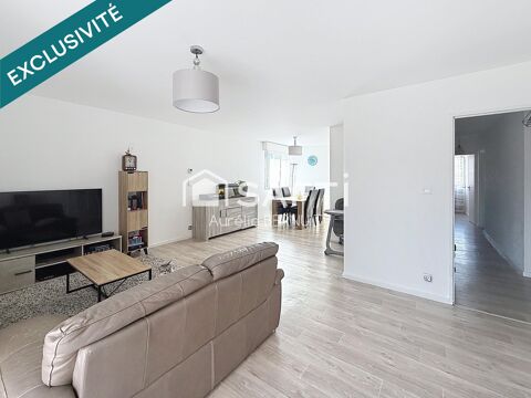   Proche centre/gare, calme, balcon, cave et parking Appartement - 5 pi�ce(s) - 91 m�